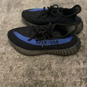 Yeezy Boost 350 V2 'Dazzling Blue'